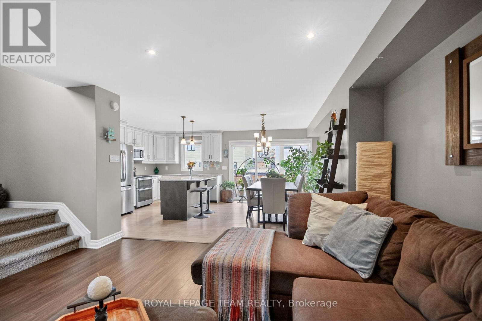 238 Belfort Street, Russell, Ontario  K0A 1W0 - Photo 11 - X13207834