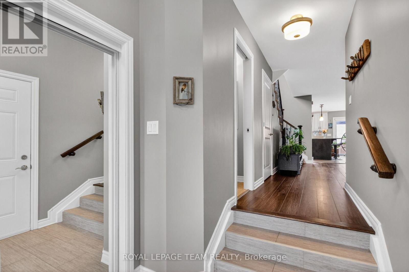 238 Belfort Street, Russell, Ontario  K0A 1W0 - Photo 3 - X13207834