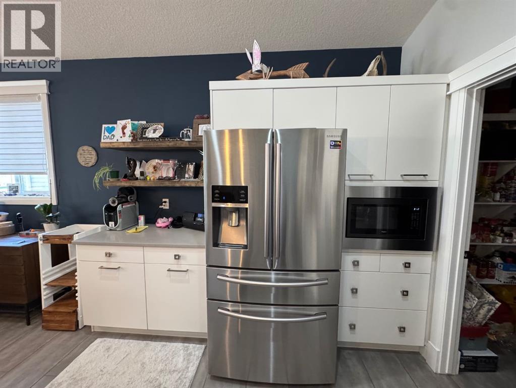 8645 122 Avenue, Grande Prairie, Alberta T8X 0P6 - Photo 2 - A2313241