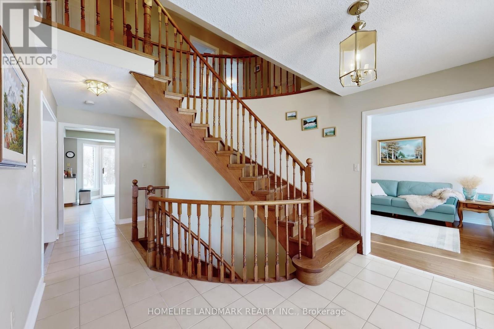 16 Willis Drive, Aurora, Ontario  L4G 5N8 - Photo 17 - N12914126