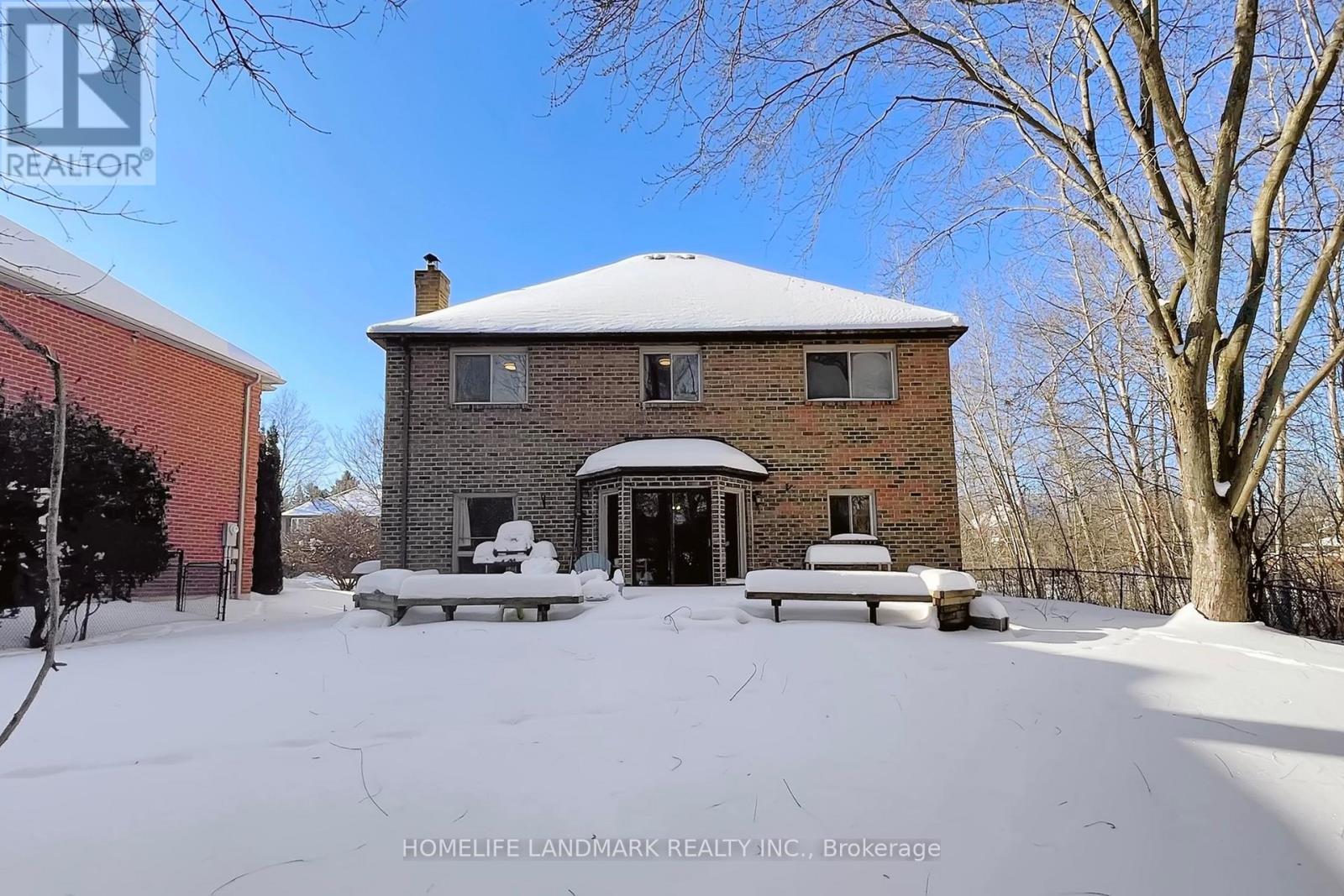 16 Willis Drive, Aurora, Ontario  L4G 5N8 - Photo 31 - N12914126