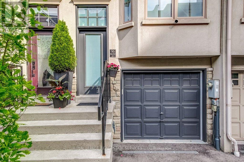 20 - 96 Nelson Street, Oakville, Ontario  L6L 3H8 - Photo 3 - W13053144