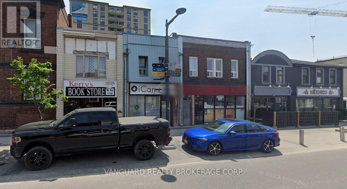27 Dunlop Street W, Barrie, Ontario  L4N 1A1 - Photo 1 - S13207206