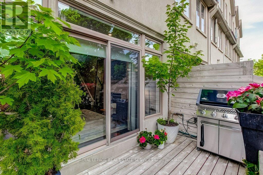 20 - 96 Nelson Street, Oakville, Ontario  L6L 3H8 - Photo 44 - W13053144
