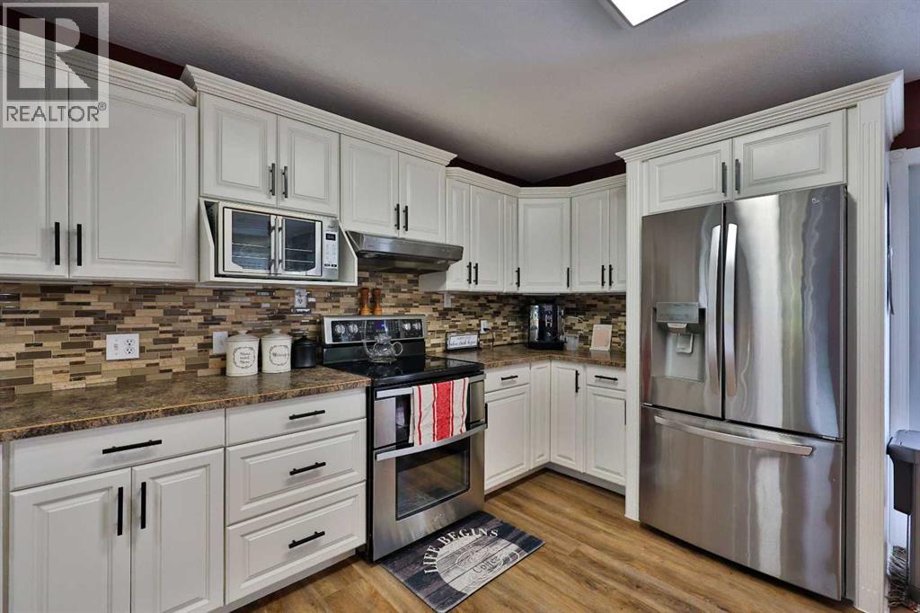 20 N 1a Street, Magrath, Alberta  T0K 1J0 - Photo 4 - A2312863