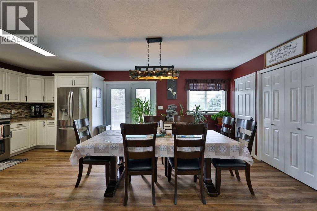 20 N 1a Street, Magrath, Alberta  T0K 1J0 - Photo 11 - A2312863