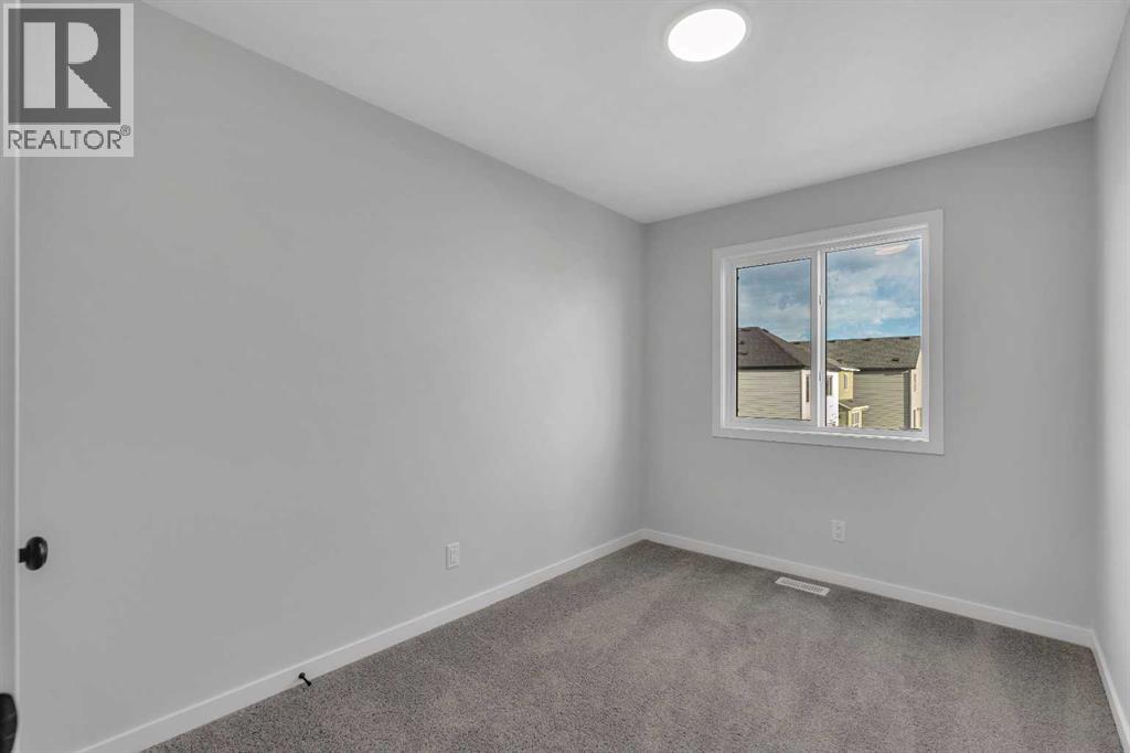229 Heirloom Way SE, Calgary, Alberta  T3S 0H2 - Photo 24 - A2310744