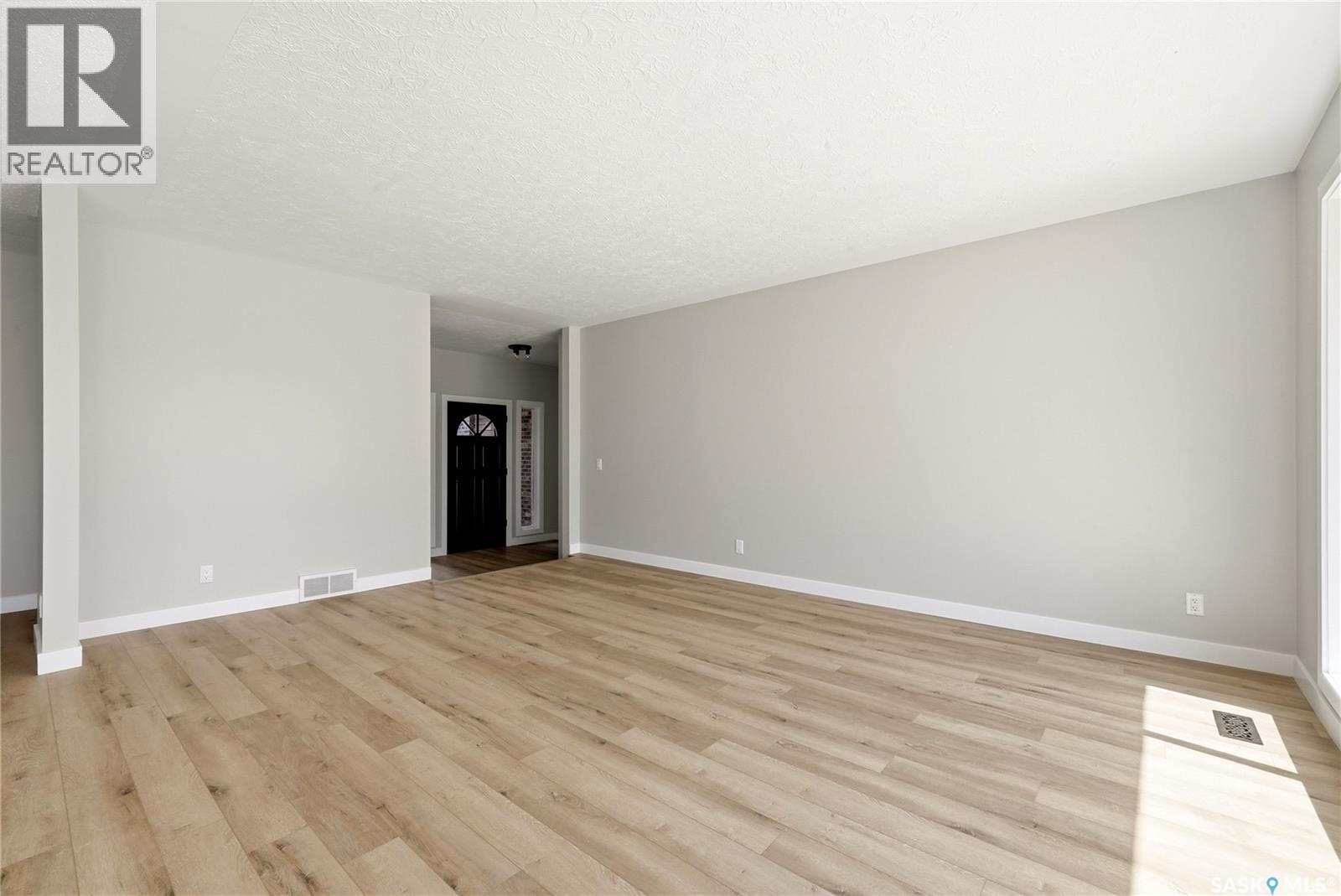 1535 Lee Grayson Crescent N, Regina, Saskatchewan  S4X 3Z9 - Photo 8 - SK037430