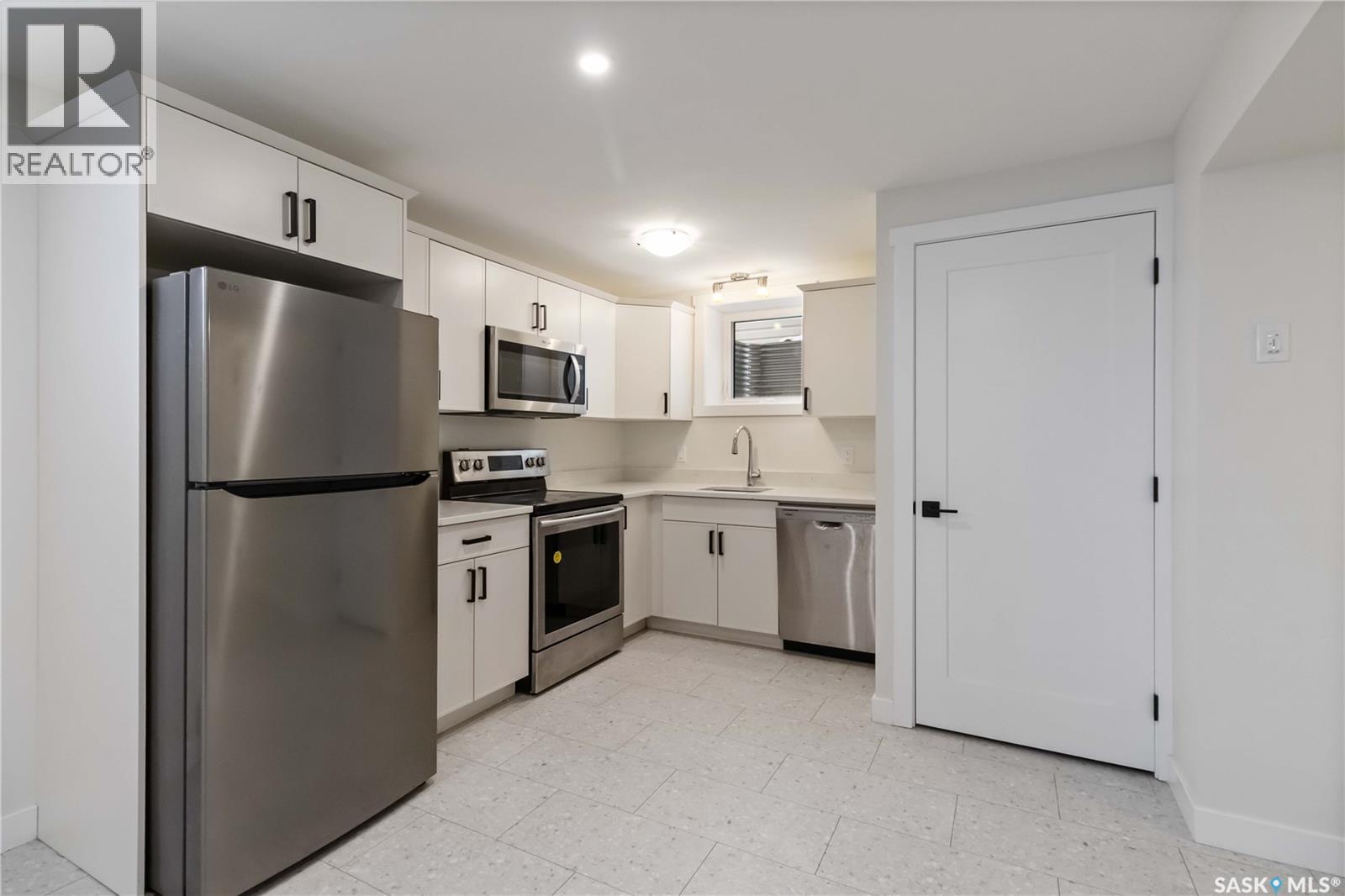 247 Asokan Street, Saskatoon, Saskatchewan  S7V 1V7 - Photo 20 - SK037409