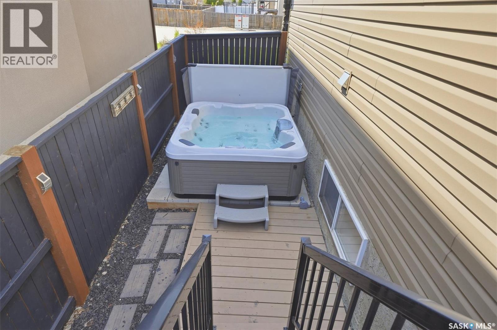 106 Wilkins Crescent, Saskatoon, Saskatchewan  S7W 0C5 - Photo 48 - SK037345