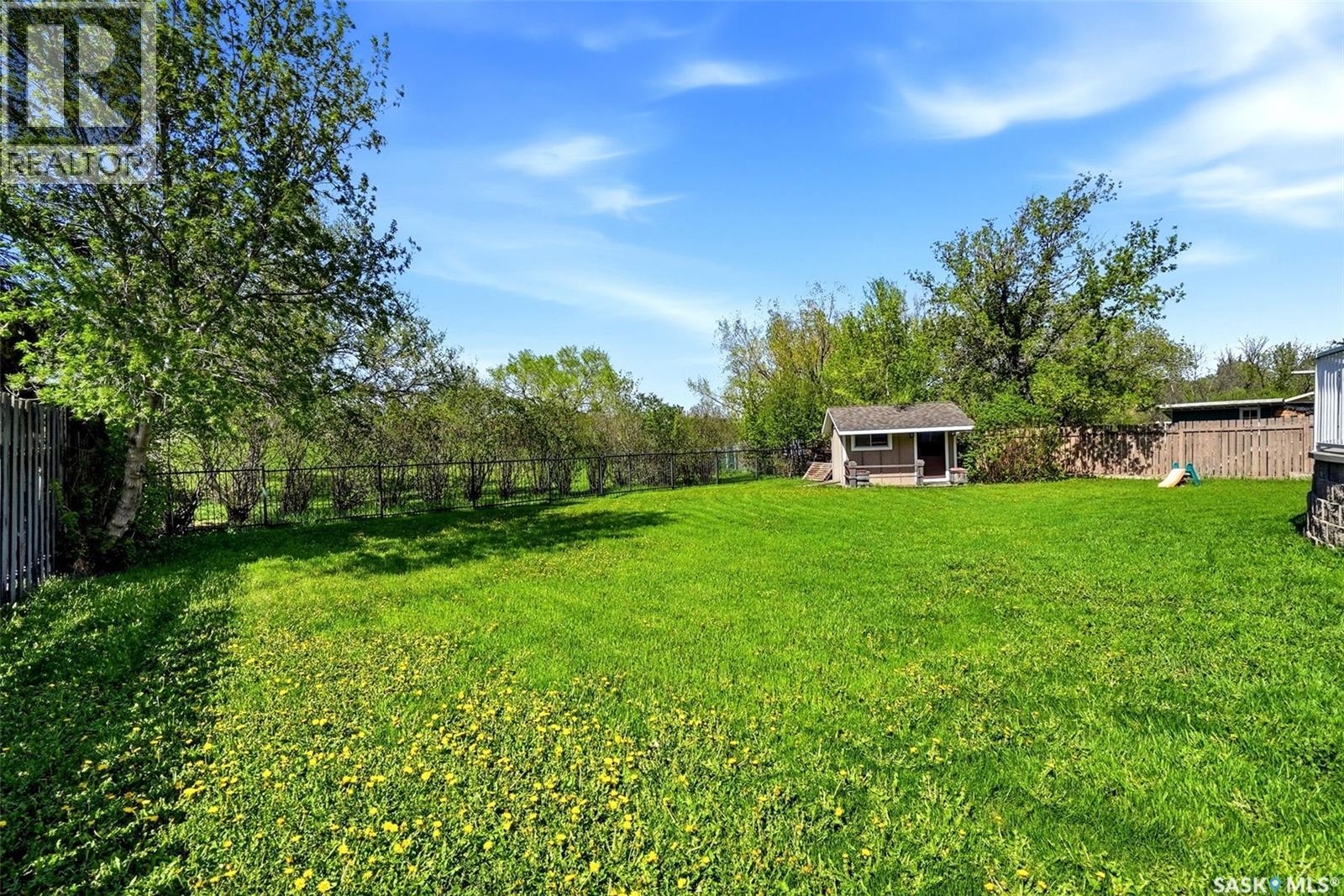 220 Qu'appelle Drive W, Lumsden, Saskatchewan  S0G 3C0 - Photo 64 - SK037226
