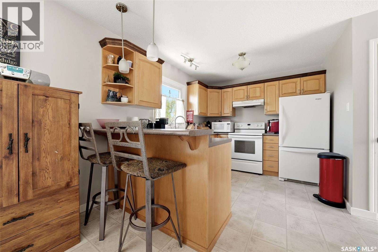 220 Qu'appelle Drive W, Lumsden, Saskatchewan  S0G 3C0 - Photo 7 - SK037226