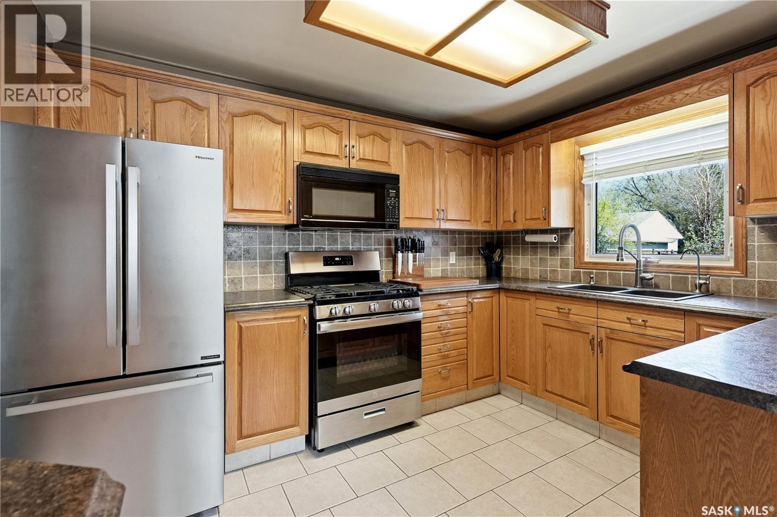 1120 Broadway Avenue E, Regina, Saskatchewan  S4N 1A8 - Photo 11 - SK037139