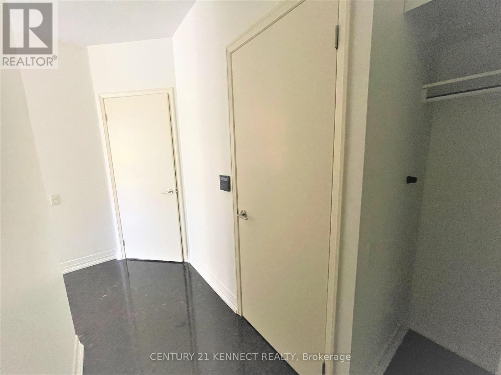 610 - 21 Carlton Street, Toronto, Ontario  M5B 1L3 - Photo 18 - C13207816