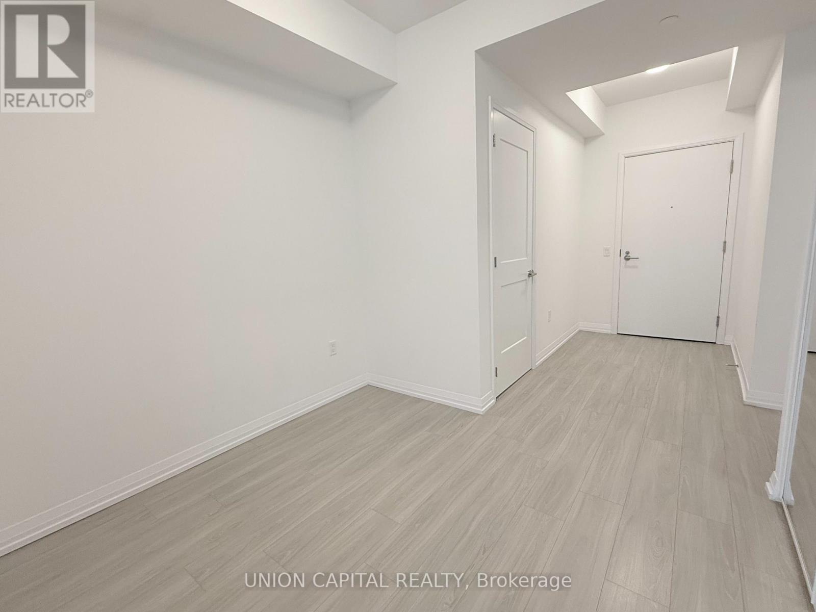 715 - 50 Dunfield Avenue, Toronto, Ontario  M4S 0E3 - Photo 4 - C13207818