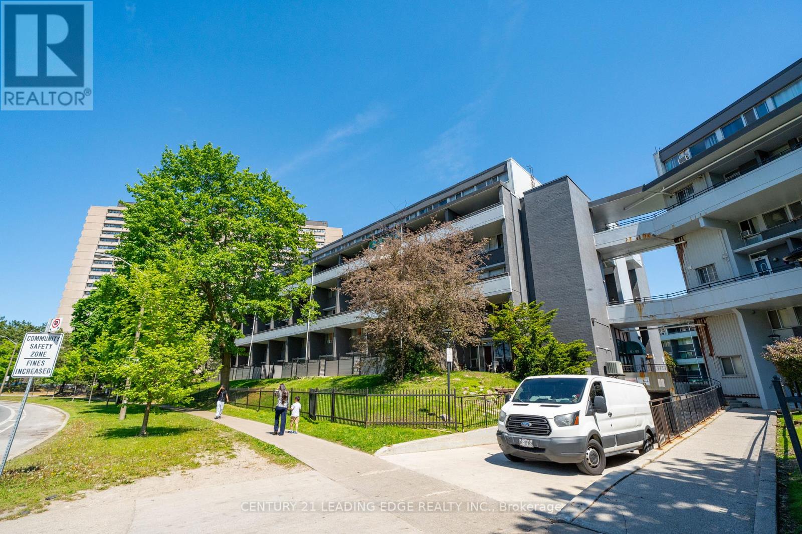 307 - 55 Sunny Glenway, Toronto, Ontario  M3C 2Z5 - Photo 3 - C13207844