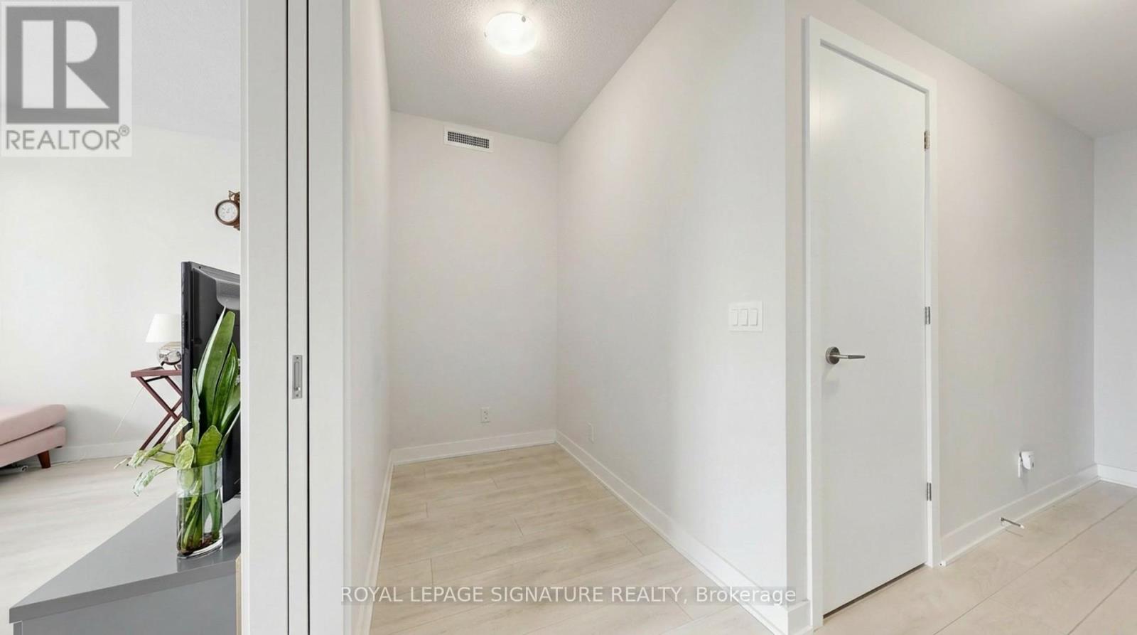 1011 - 2221 Yonge Street, Toronto, Ontario  M4S 0B8 - Photo 20 - C13207860
