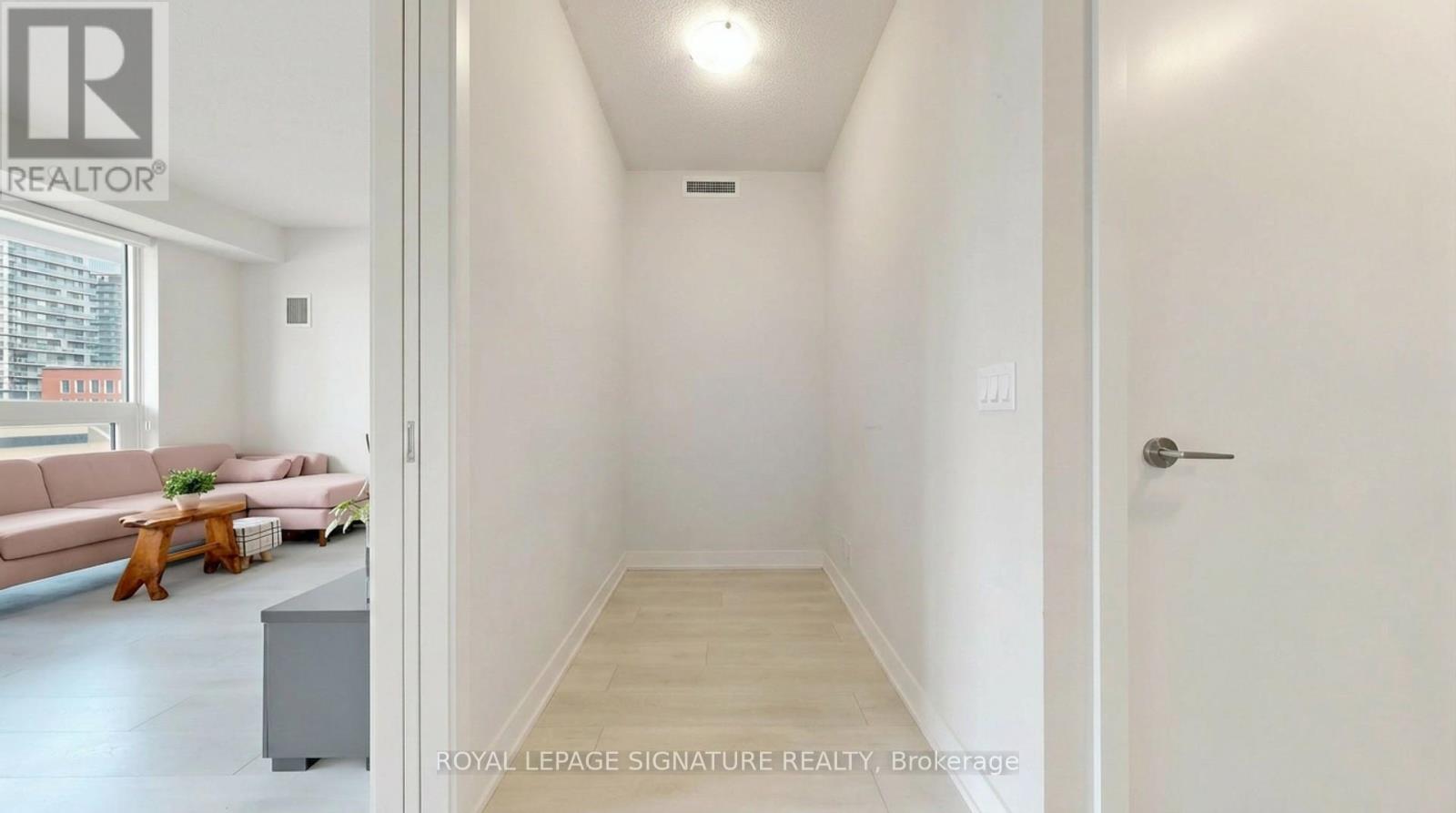 1011 - 2221 Yonge Street, Toronto, Ontario  M4S 0B8 - Photo 21 - C13207860