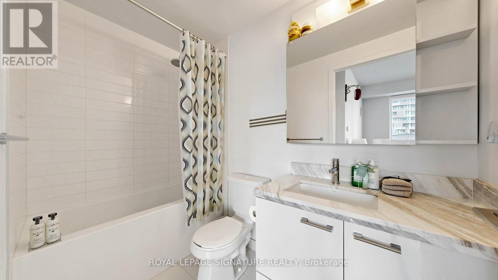 1011 - 2221 Yonge Street, Toronto, Ontario  M4S 0B8 - Photo 24 - C13207860