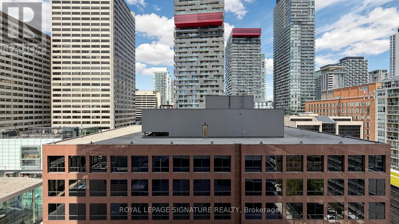 1011 - 2221 Yonge Street, Toronto, Ontario  M4S 0B8 - Photo 32 - C13207860