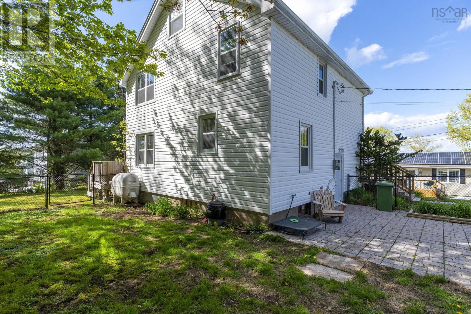 19 Tophill Road, Bedford, Nova Scotia  B4A 2K1 - Photo 32 - 202612404
