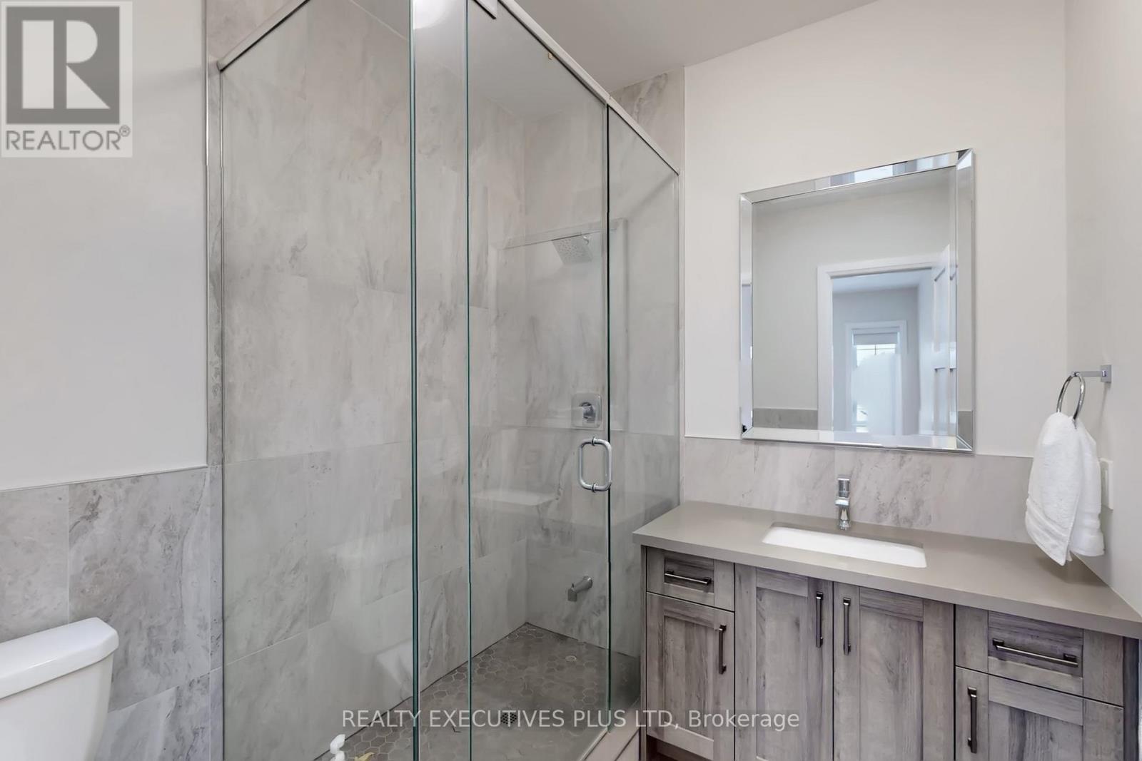 1771 Woodview Avenue, Pickering, Ontario  L1V 1L3 - Photo 35 - E13207788