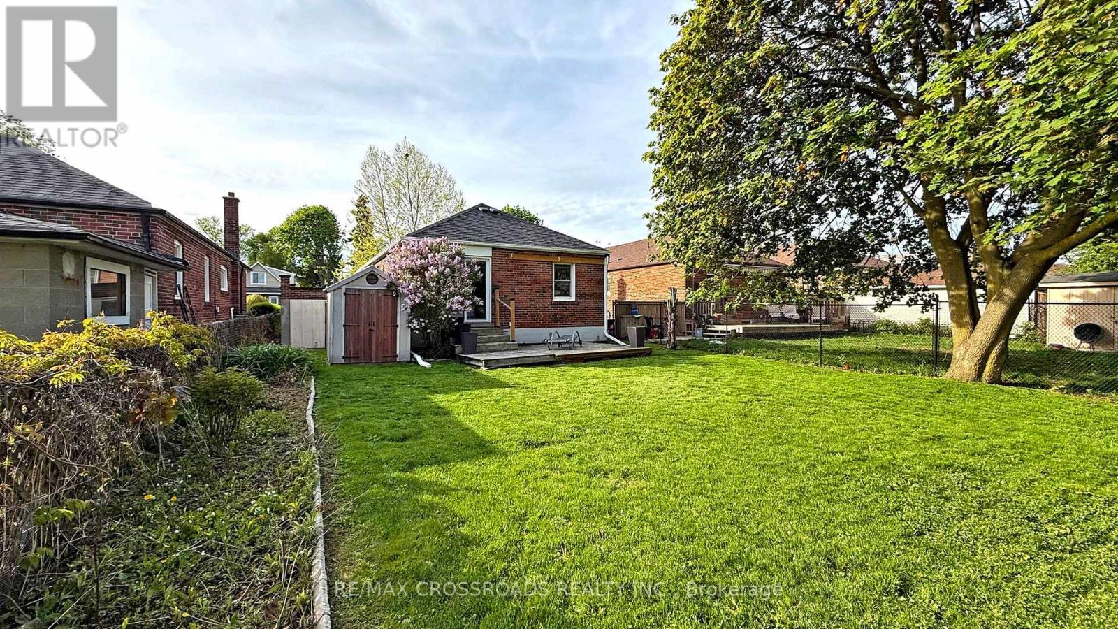 63 Flora Drive, Toronto, Ontario  M1P 1A5 - Photo 48 - E13207838