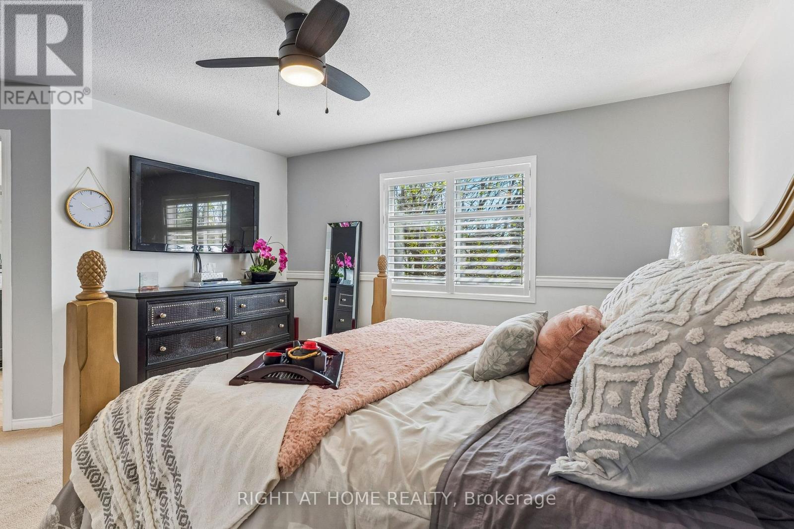 136 Harrongate Place, Whitby, Ontario  L1R 3E5 - Photo 16 - E13207866
