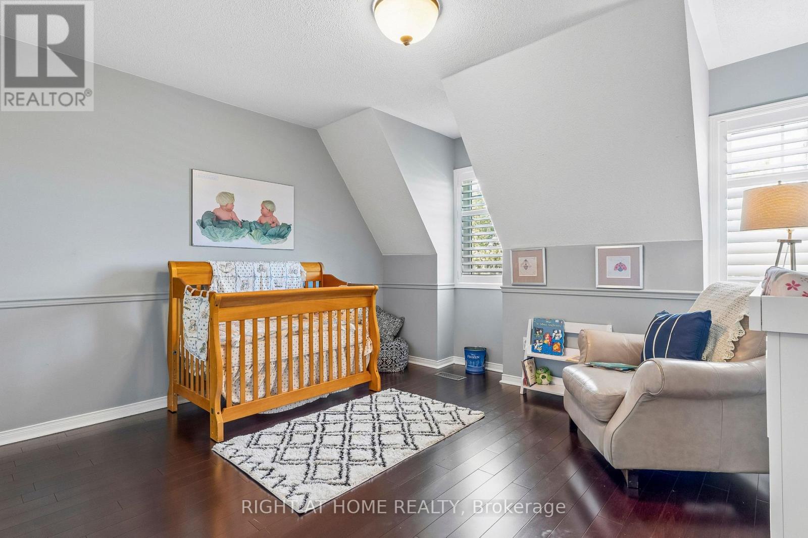136 Harrongate Place, Whitby, Ontario  L1R 3E5 - Photo 25 - E13207866