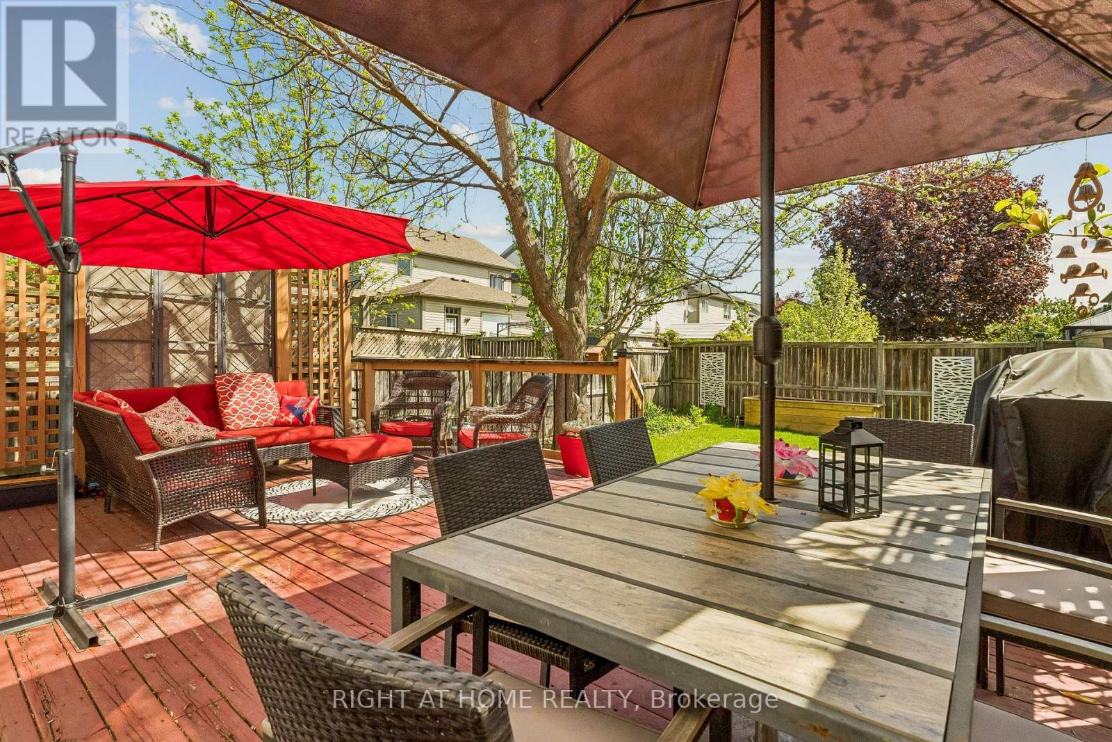 136 Harrongate Place, Whitby, Ontario  L1R 3E5 - Photo 35 - E13207866