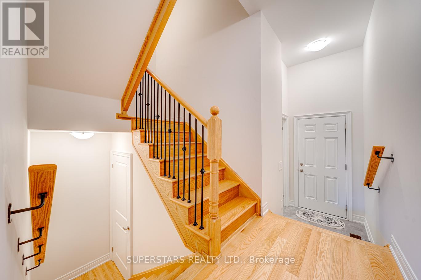 2846 Whites Road, Pickering, Ontario  L1X 0R6 - Photo 4 - E13207876