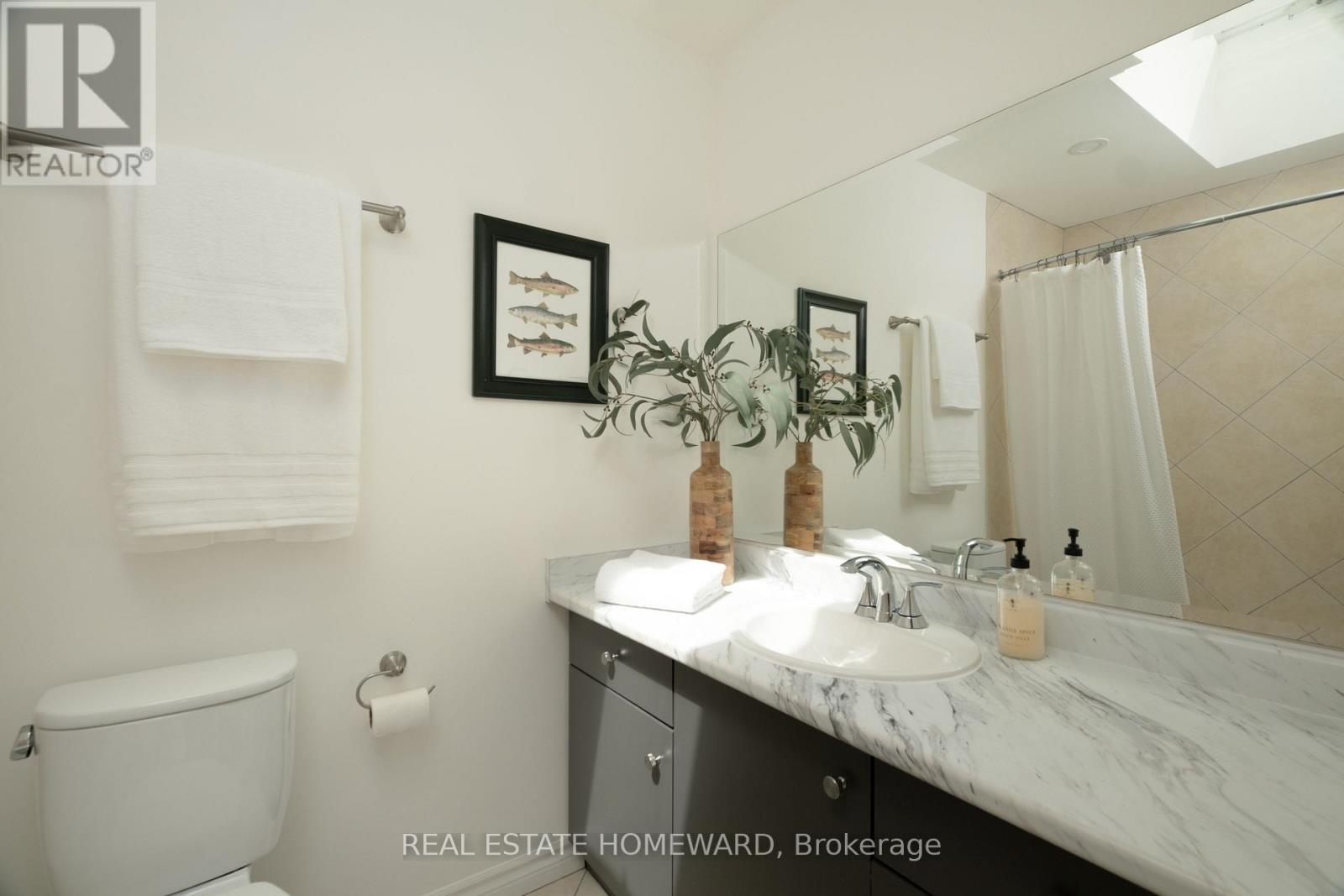 22 Kimbourne Avenue, Toronto, Ontario  M4J 4J2 - Photo 21 - E13207886