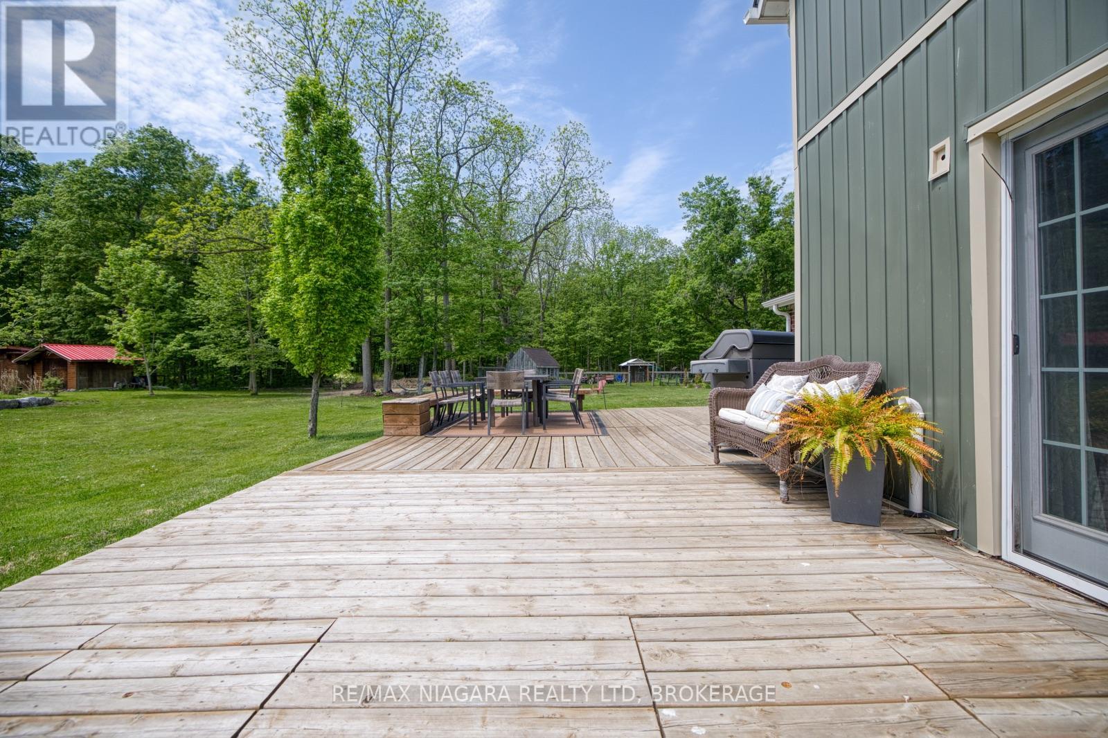 662 Empire Road, Port Colborne, Ontario  L0S 1R0 - Photo 29 - X13190686