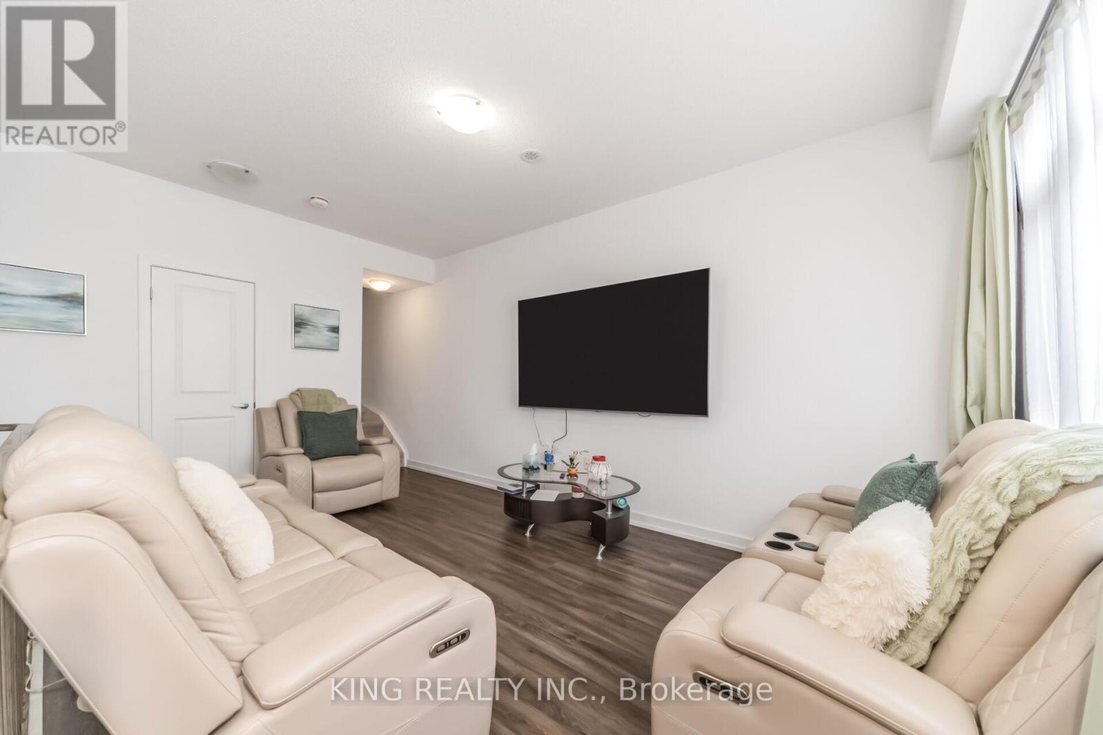 49 Engel Street, Vaughan, Ontario  L4L 0L8 - Photo 10 - N13207748