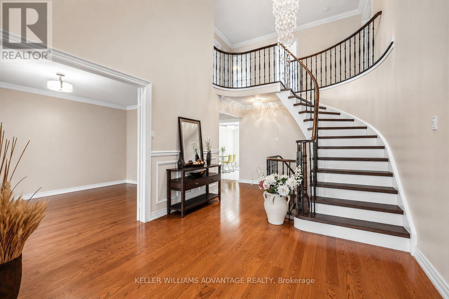 73 Highglen Avenue, Markham, Ontario  L3R 8R1 - Photo 3 - N13207826