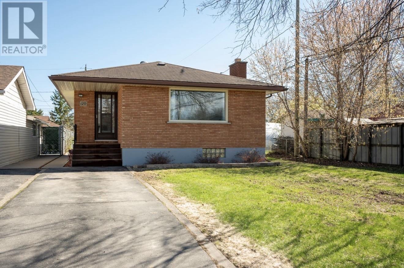 120 Moodie ST, Thunder Bay, Ontario
