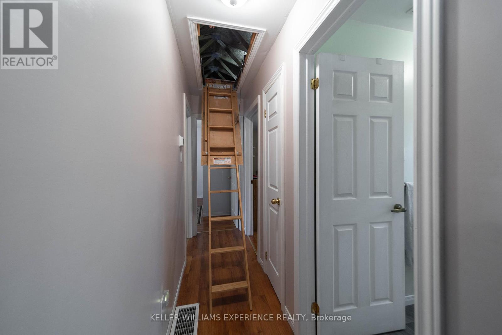 1 Bush Street, Severn (Coldwater), Ontario  L0K 1E0 - Photo 29 - S13207802