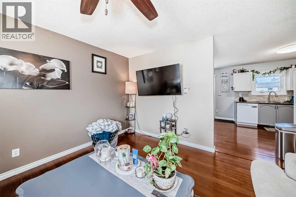 3 Shannon Close, Olds, Alberta  T4H 1C1 - Photo 6 - A2309426