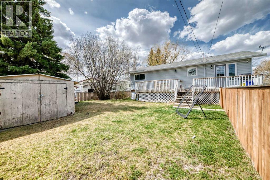 3 Shannon Close, Olds, Alberta  T4H 1C1 - Photo 39 - A2309426