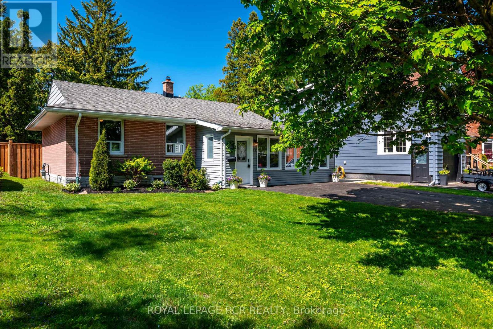 77 Zina Street, Orangeville, Ontario  L9W 1E6 - Photo 3 - W13207758