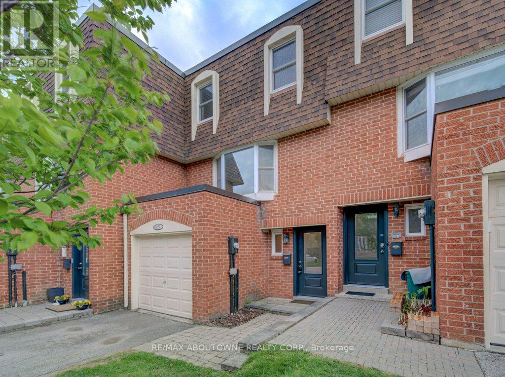 16 - 30 HESLOP ROAD, Milton, Ontario