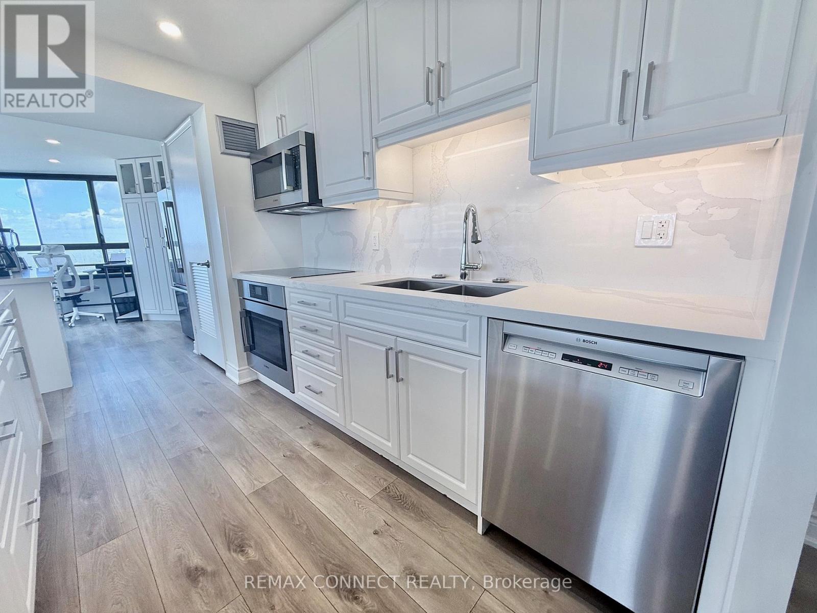2107 - 1300 Bloor Street, Mississauga, Ontario  L4Y 3Z2 - Photo 7 - W13207792