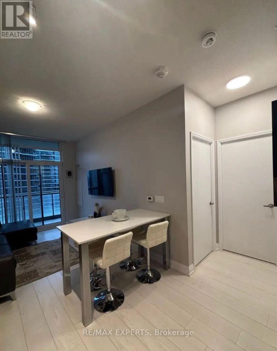 1504 - 30 Gibbs Road, Toronto, Ontario  M9B 0E4 - Photo 2 - W13207814