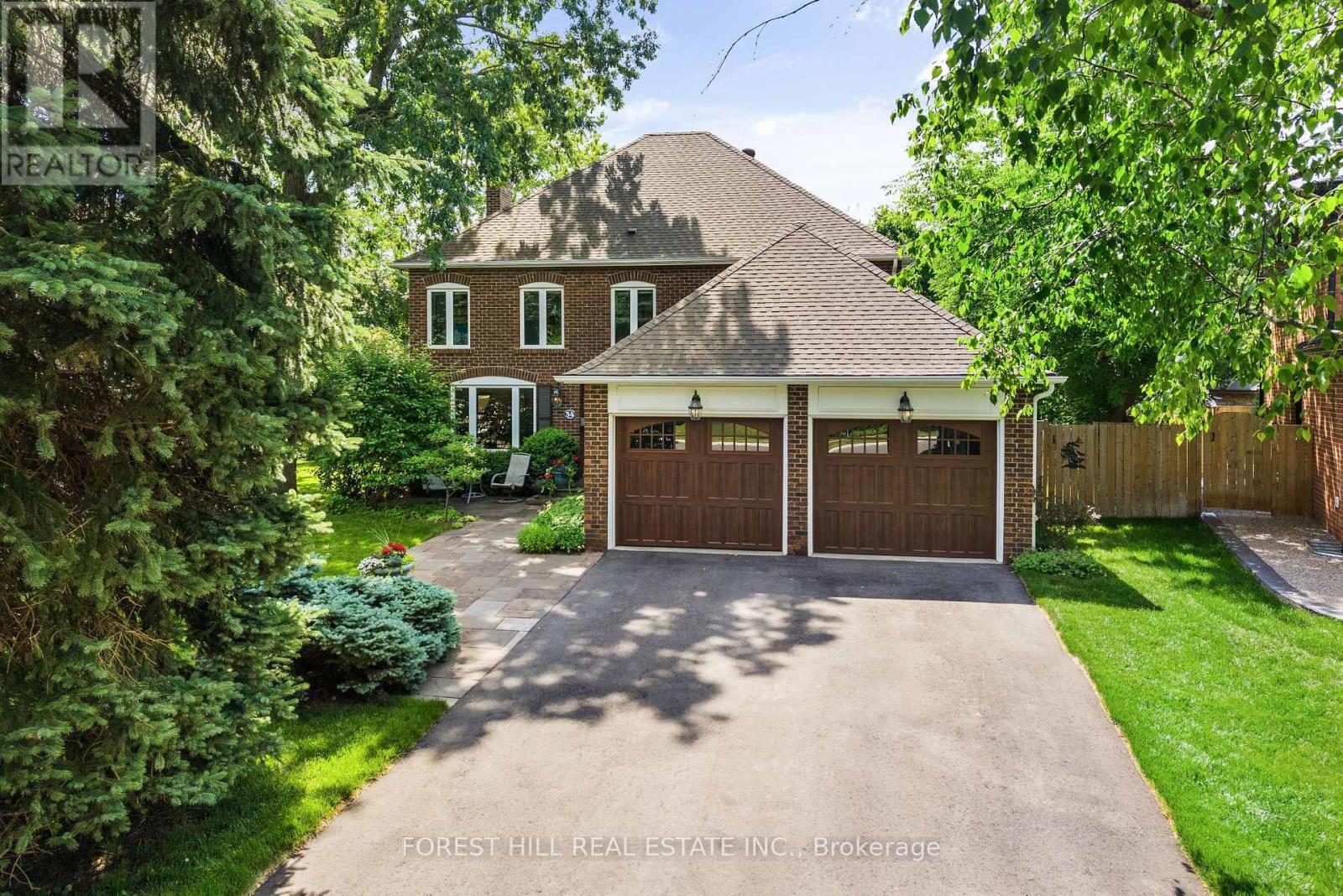34 Fletcher Drive, Brampton, Ontario  L6Y 2G6 - Photo 1 - W13207872