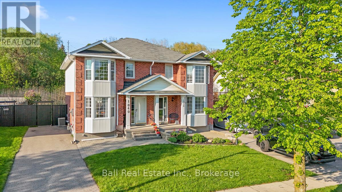 1040 SNOWBERRY STREET, Oshawa, Ontario