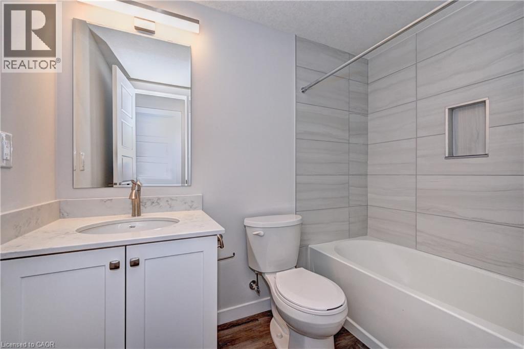 118 Gravel Ridge Trail Unit# B19, Kitchener, Ontario  N2E 0B8 - Photo 20 - 40834395