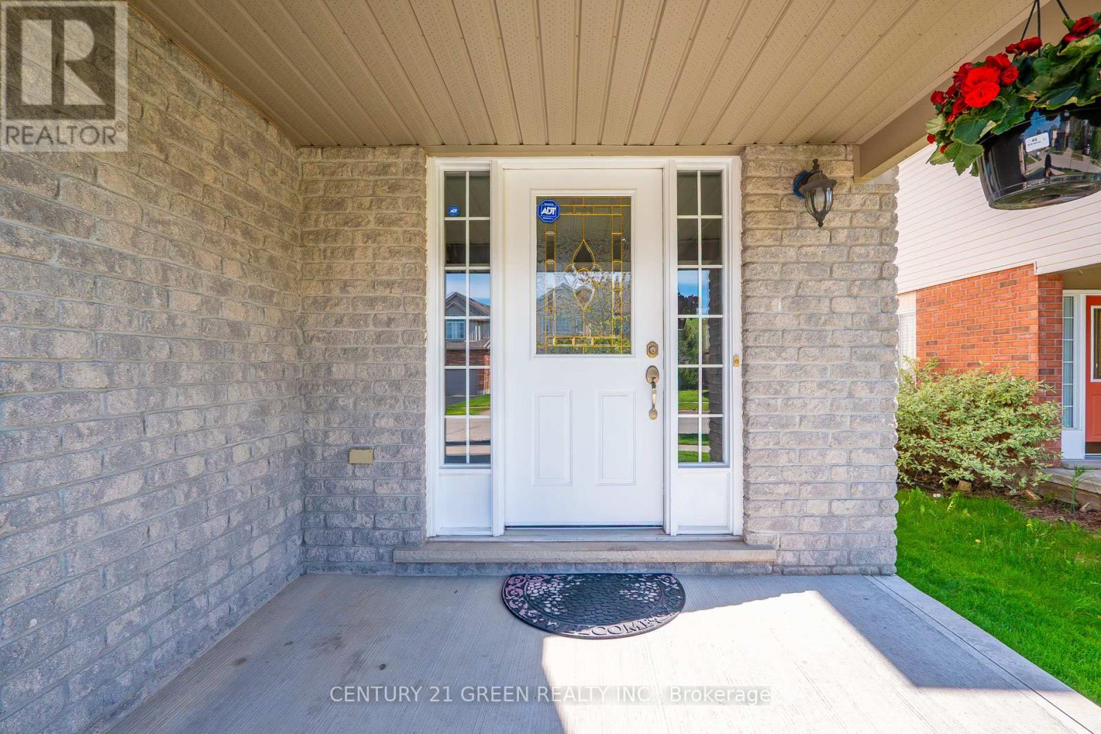 21 Hawkswood Drive, Kitchener, Ontario  N2K 4J6 - Photo 5 - X13207770