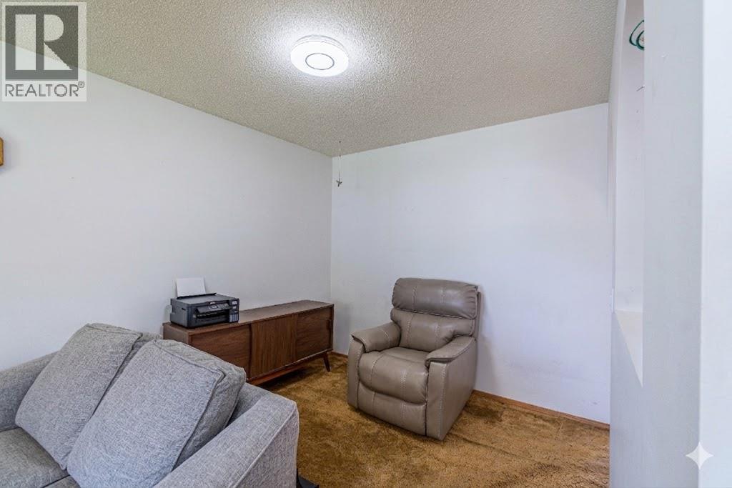1007 Nicolani Drive, Kamloops, British Columbia  V2B 5B4 - Photo 8 - 10387123