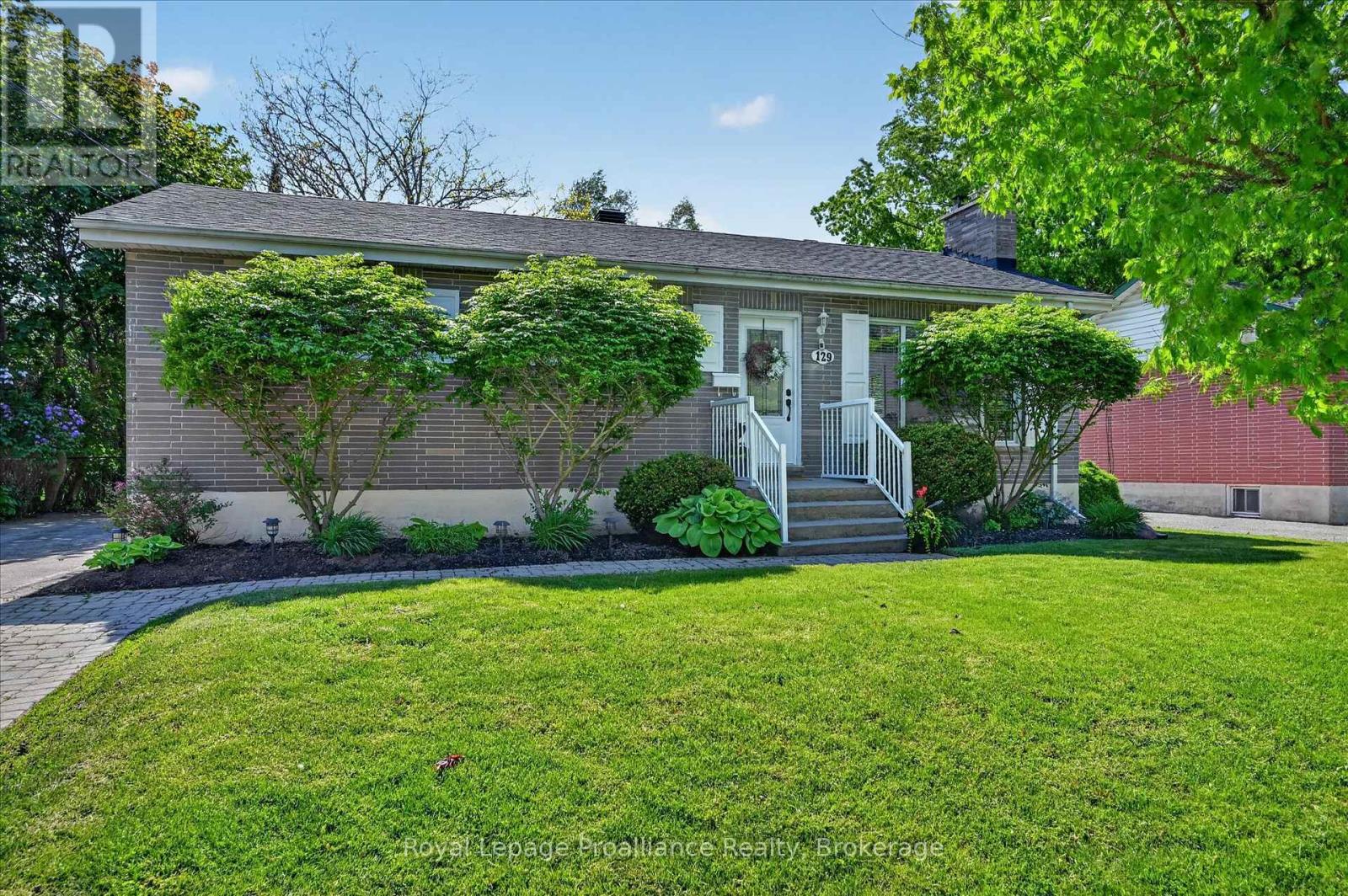 129 GOODFELLOW ROAD, Peterborough, Ontario
