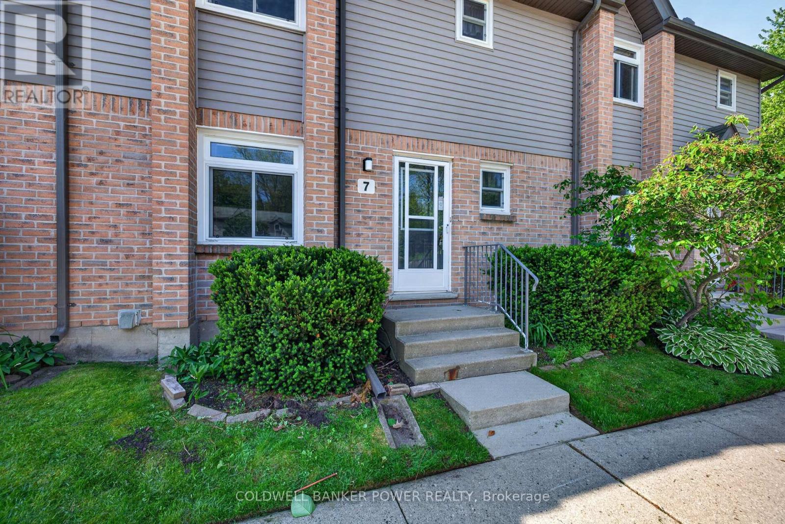 7 - 1294 Byron Baseline Road, London South, Ontario  N6K 4G8 - Photo 2 - X13208268